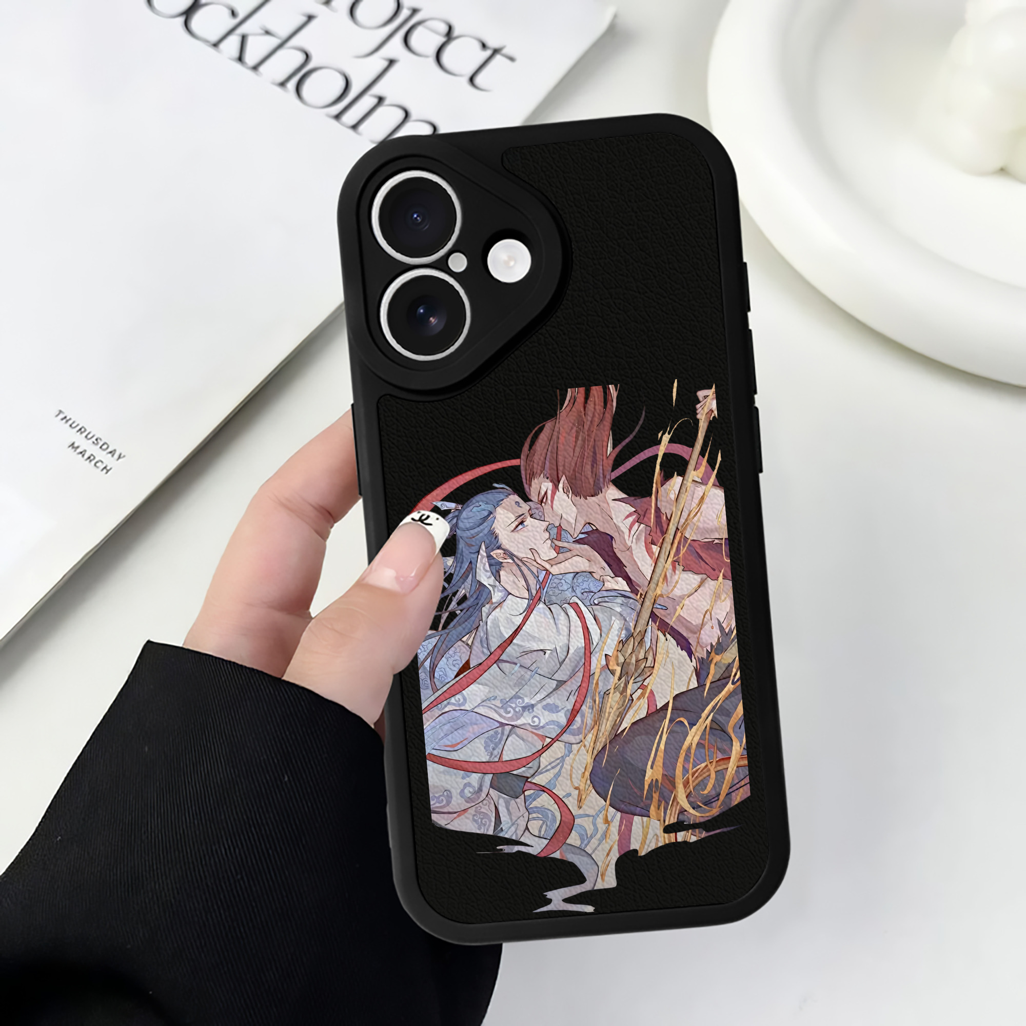（画像用） Ne Zha 2 ナタ 魔童の大暴れ 【iPhone 16シリーズ対応】シリコンスマホケース（レザー調） 材質：シリコン